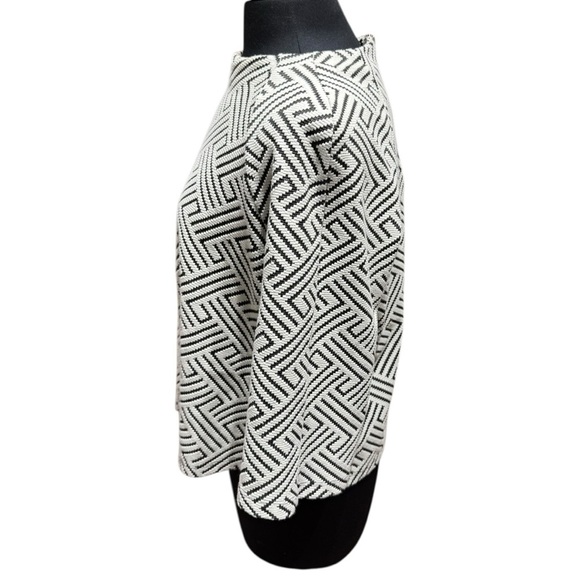 W5 by Anthropologie Geometric Woven Top | Size Large | Red Zipper Detail - Picture 2 of 4